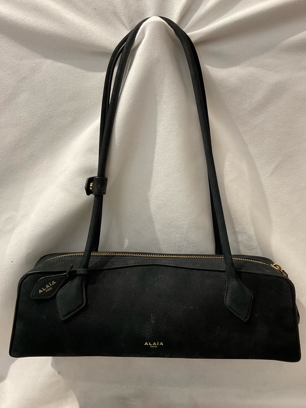 Alaia Bag - Picture 1 of 10